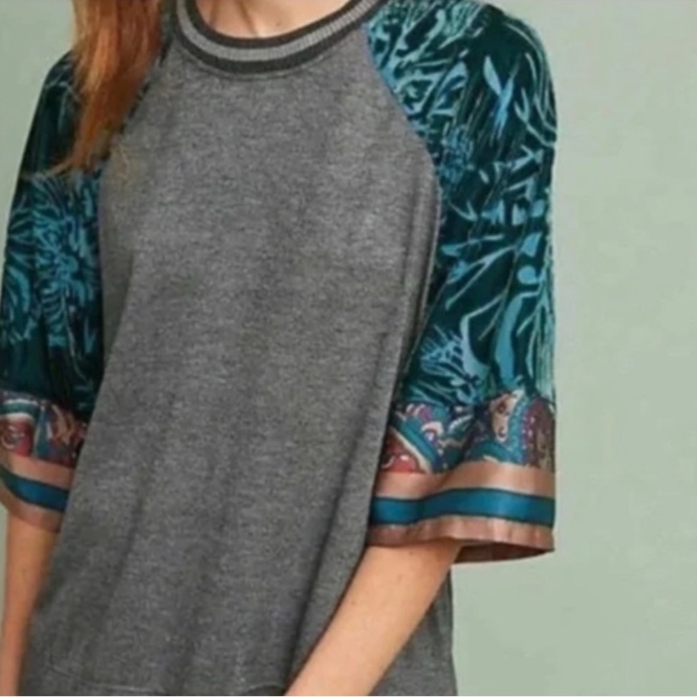 Anthropologie Gray Tee with Teal Printed Raglan Sleeves